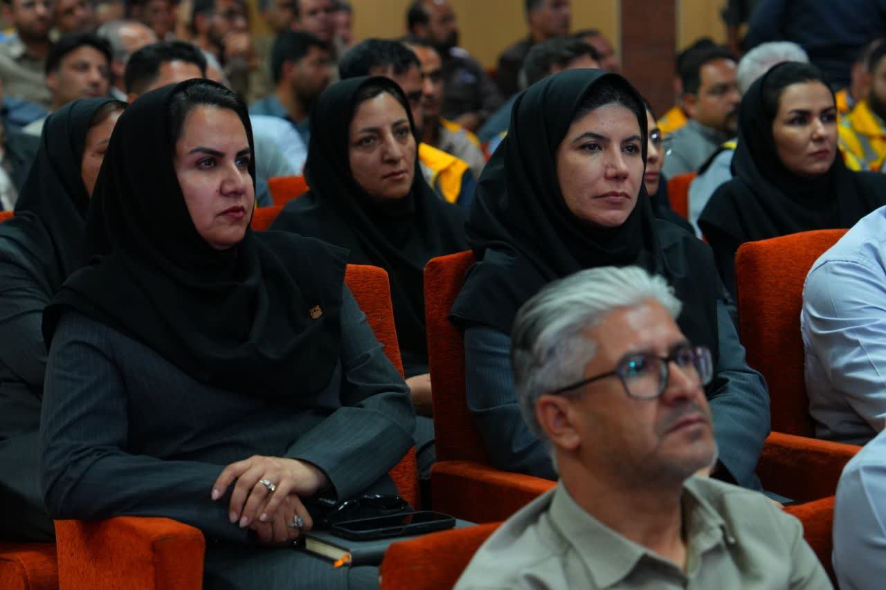 نخستین نشست اعضای کمیته های HSE مجتمع مس سرچشمه با حضور شرکت مهندسی نیپک برگزار گردید (3)