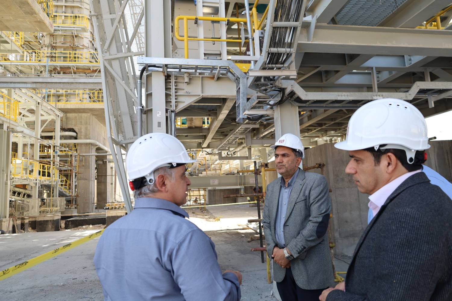 تأکید بر پیشرفت، انسجام و هماهنگی تیمی در پروژه آهک خاتون‌آباد (12)